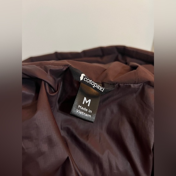 Men's Down Jacket - Cotopaxi - Picture 3 of 10